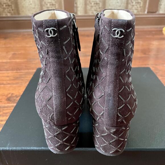 Chanel Ankle Boots Quilted Chain Detail Round Toe in Chocolate Brown Euro 38.5 - Picture 7 of 15